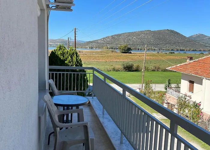 Ourania's Kastoria Mavrokhorion